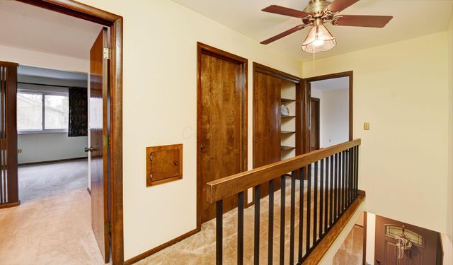 6448 Sharon Woods Boulevard, B B, Columbus, OH 43229