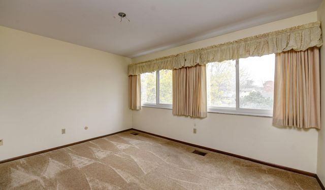 6448 Sharon Woods Boulevard, B B, Columbus, OH 43229