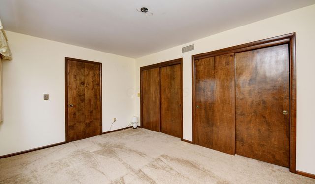 6448 Sharon Woods Boulevard, B B, Columbus, OH 43229