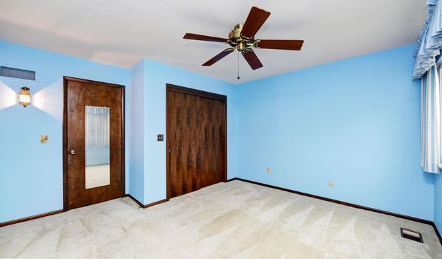 6448 Sharon Woods Boulevard, B B, Columbus, OH 43229