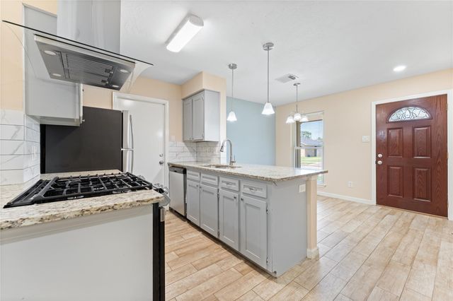 1230 Gamma Street, Pasadena, TX 77504