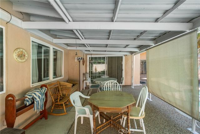 1152 E Avenue J1, Lancaster, CA 93535