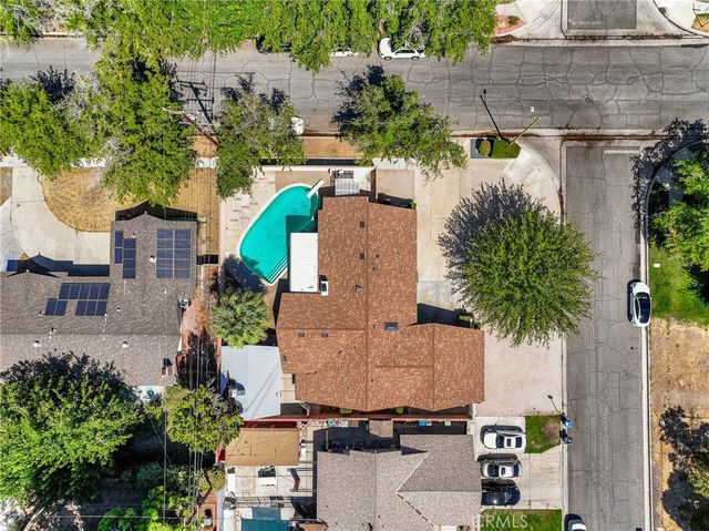1152 E Avenue J1, Lancaster, CA 93535