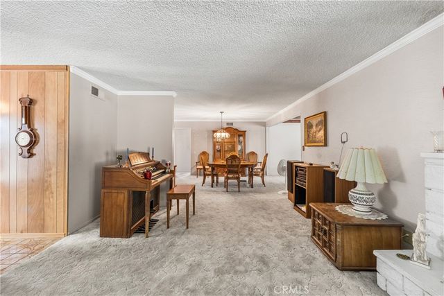 1152 E Avenue J1, Lancaster, CA 93535