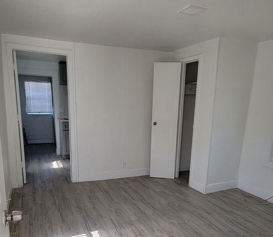 912 8th Street, West Palm Beach, FL 33401