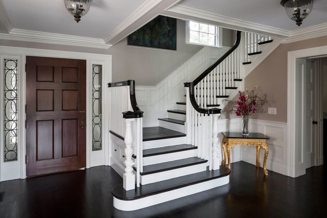 1 Adams Street, Lexington, MA 02420