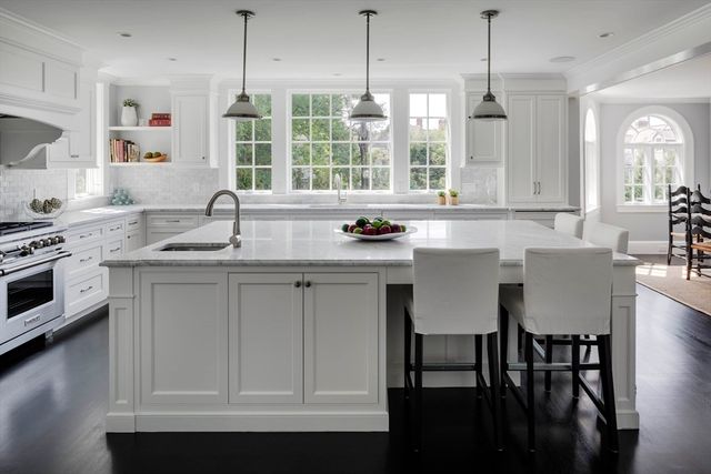 1 Adams Street, Lexington, MA 02420