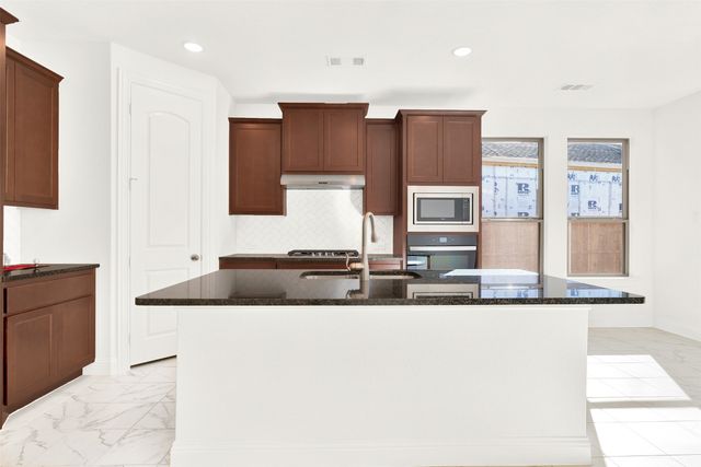 2414 Thavie Street, Celina, TX 75009