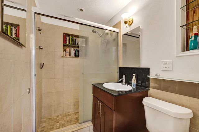 1302 S 23RD Avenue, Hollywood, FL 33020