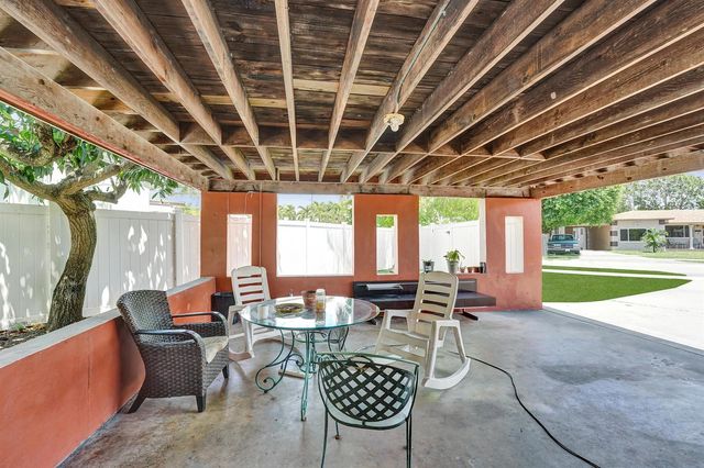 1302 S 23RD Avenue, Hollywood, FL 33020