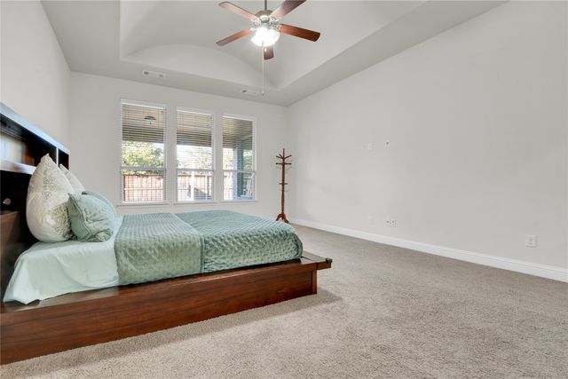 1011 Prairie Ridge Lane, Arlington, TX 76005