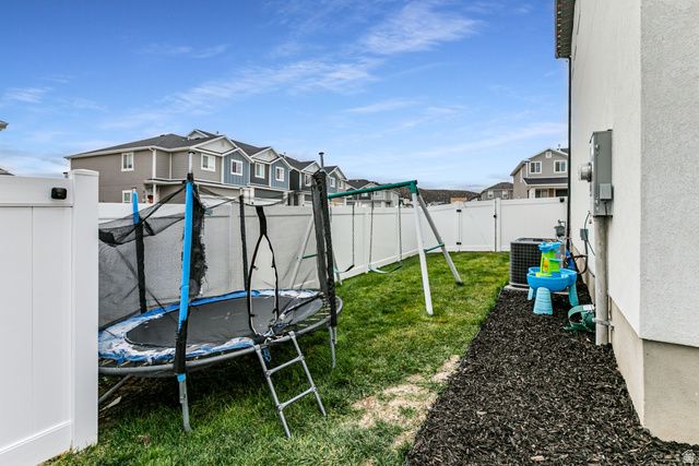 4819 E BREEZY PATCH RD, Eagle Mountain, UT 84005