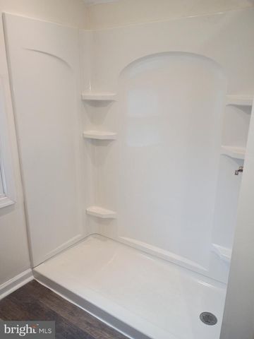 9240 CONVENT AVE, Philadelphia, PA 19114