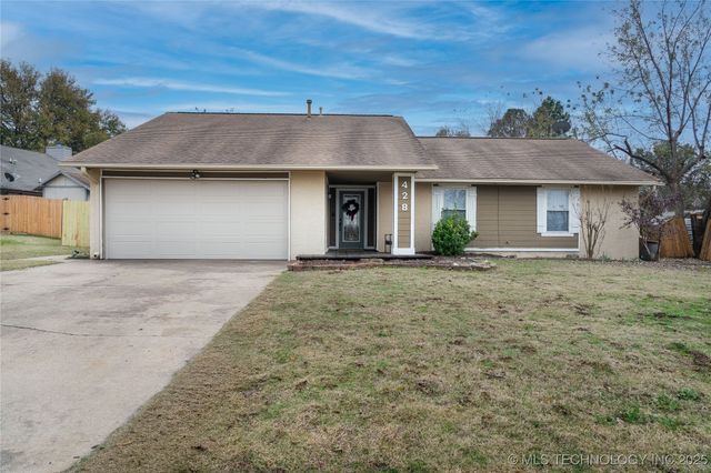428 W 113th Street S, Jenks, OK 74037