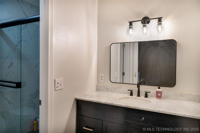 428 W 113th Street S, Jenks, OK 74037