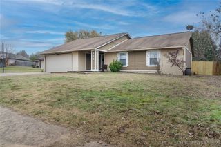 428 W 113th Street S, Jenks, OK 74037