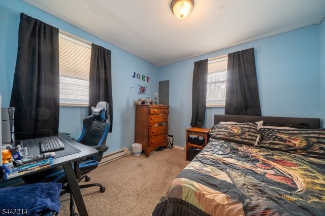 6 Pine St E, Vernon Twp., NJ 07422