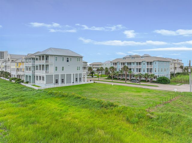 1833 Seaside Drive, Galveston, TX 77550