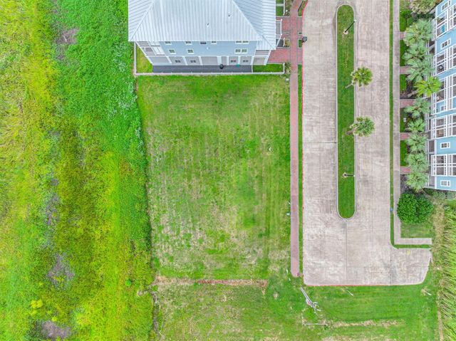 1833 Seaside Drive, Galveston, TX 77550