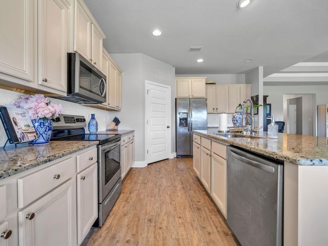 3527 Turquoise Drive, Navarre, FL 32566