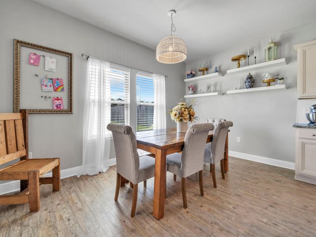 3527 Turquoise Drive, Navarre, FL 32566