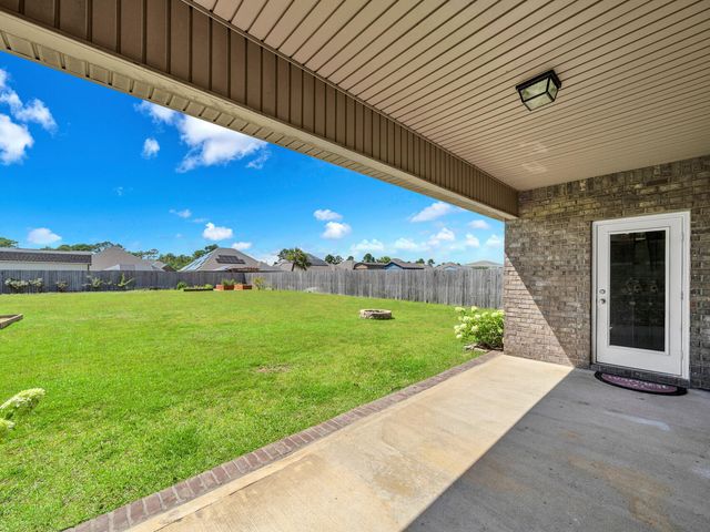 3527 Turquoise Drive, Navarre, FL 32566