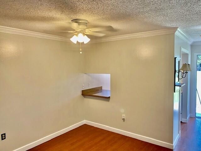 6112 Forest Hill Boulevard 101, West Palm Beach, FL 33415