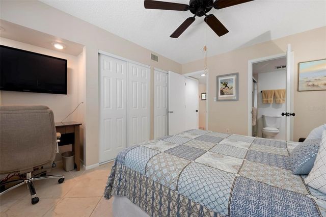 6703 MIDNIGHT PASS ROAD 101, Sarasota, FL 34242