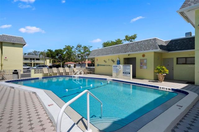 6703 MIDNIGHT PASS ROAD 101, Sarasota, FL 34242