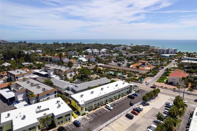 6703 MIDNIGHT PASS ROAD 101, Sarasota, FL 34242