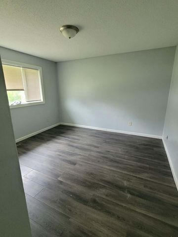 8225 June Avenue N, Brooklyn Park, MN 55443