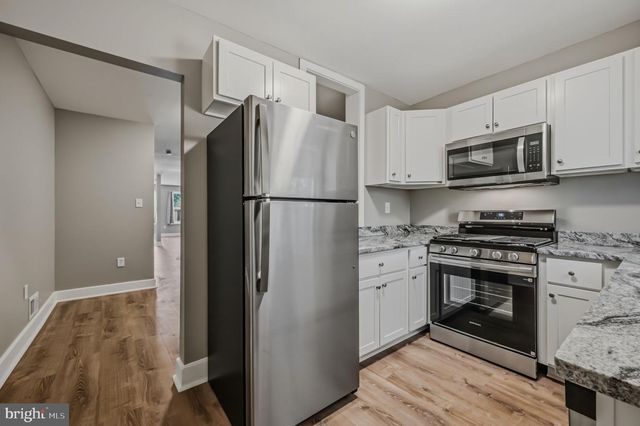 703 E 9TH ST, Wilmington, DE 19801