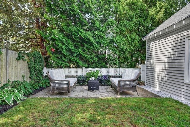 10 Hazel Street, Milton, MA 02186