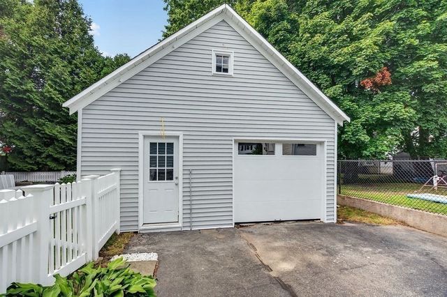 10 Hazel Street, Milton, MA 02186