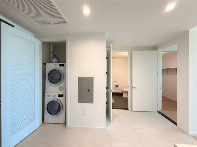 889 Francisco 2502, Los Angeles, CA 90017