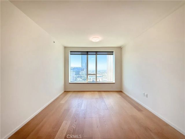 889 Francisco 2502, Los Angeles, CA 90017