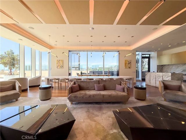 889 Francisco 2502, Los Angeles, CA 90017