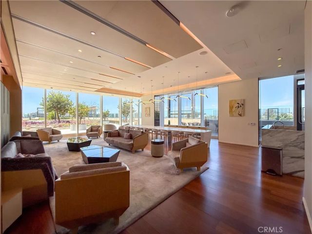 889 Francisco 2502, Los Angeles, CA 90017