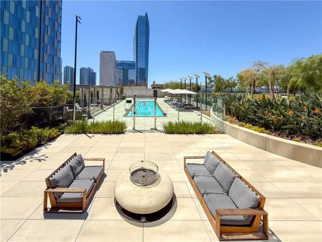 889 Francisco 2502, Los Angeles, CA 90017