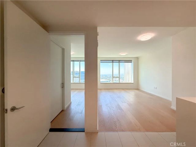 889 Francisco 2502, Los Angeles, CA 90017