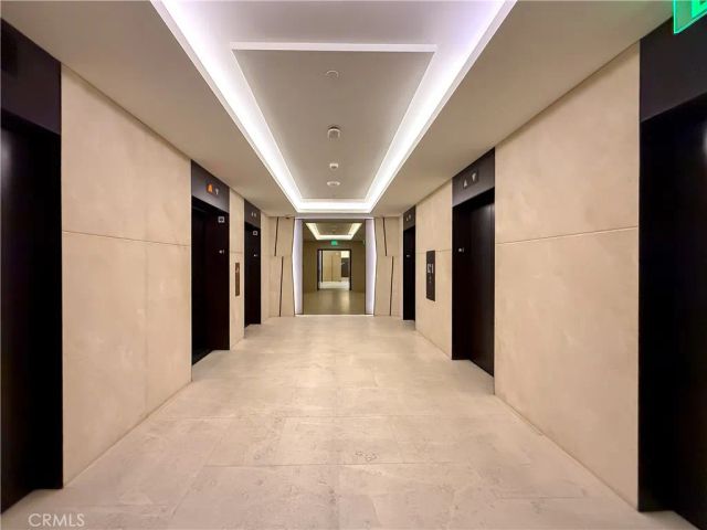 889 Francisco 2502, Los Angeles, CA 90017