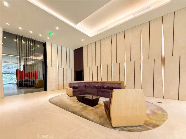 889 Francisco 2502, Los Angeles, CA 90017