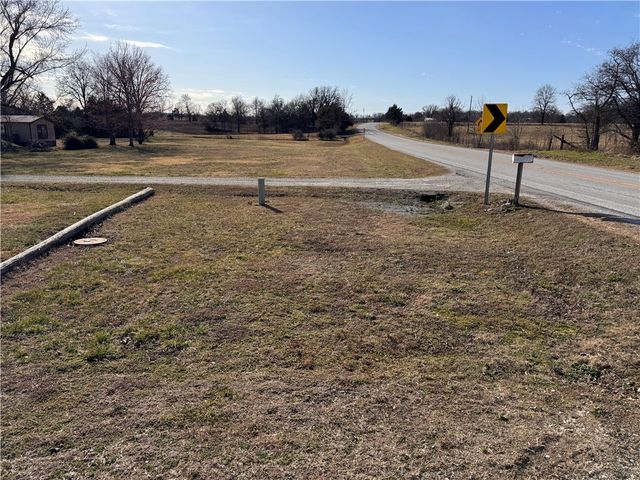 3705 Highway 311, Green Forest, AR 72638