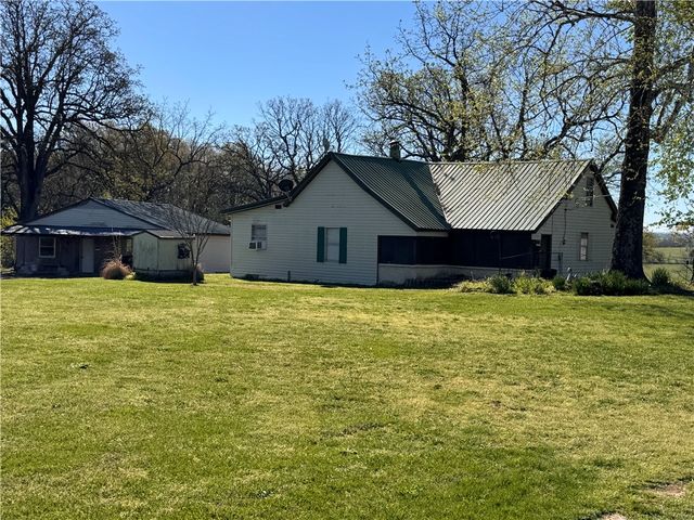 3705 Highway 311, Green Forest, AR 72638