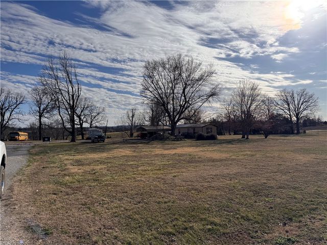 3705 Highway 311, Green Forest, AR 72638