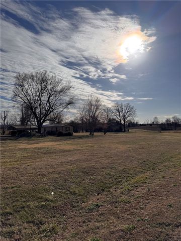 3705 Highway 311, Green Forest, AR 72638
