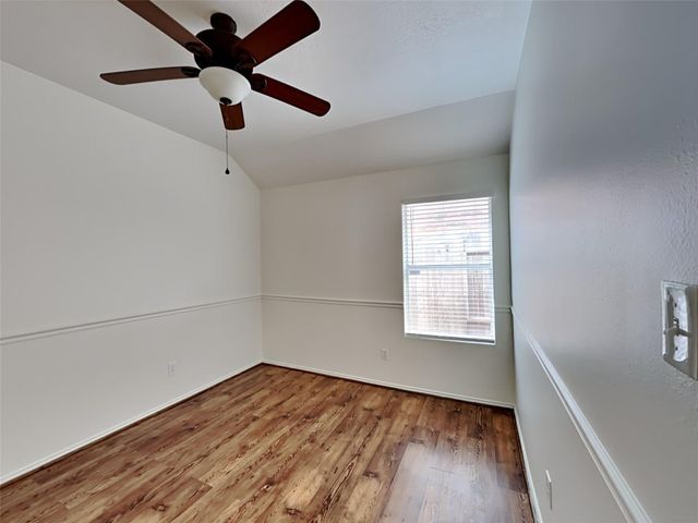 11919 Lois Lane, Pinehurst, TX 77362