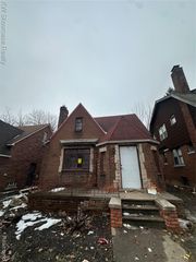 9165 Manor Street, Detroit, MI 48204