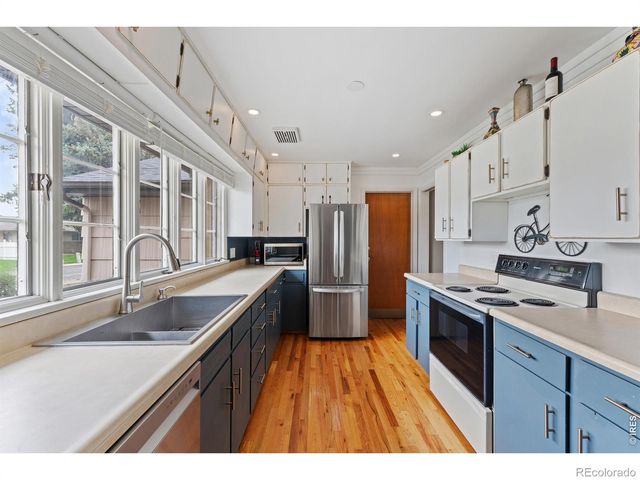 1539 West Shore Drive, Loveland, CO 80538