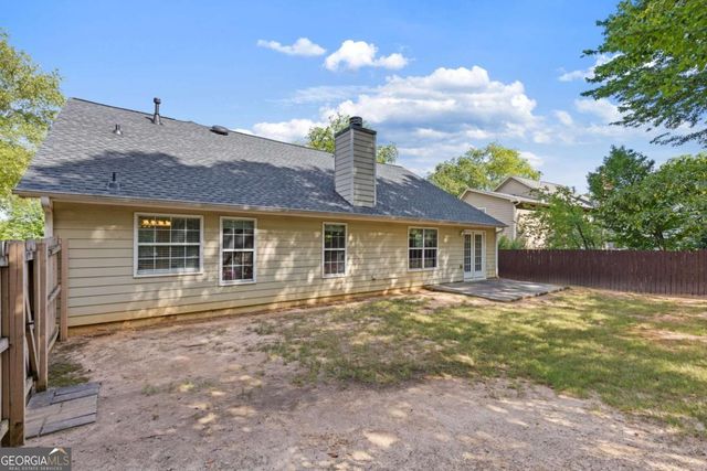 1755 Charleston Oak Circle, Lawrenceville, GA 30043